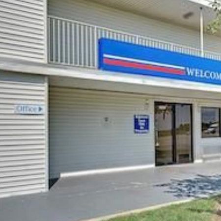 Motel 6 Chicago Southwest - Aurora Ngoại thất bức ảnh